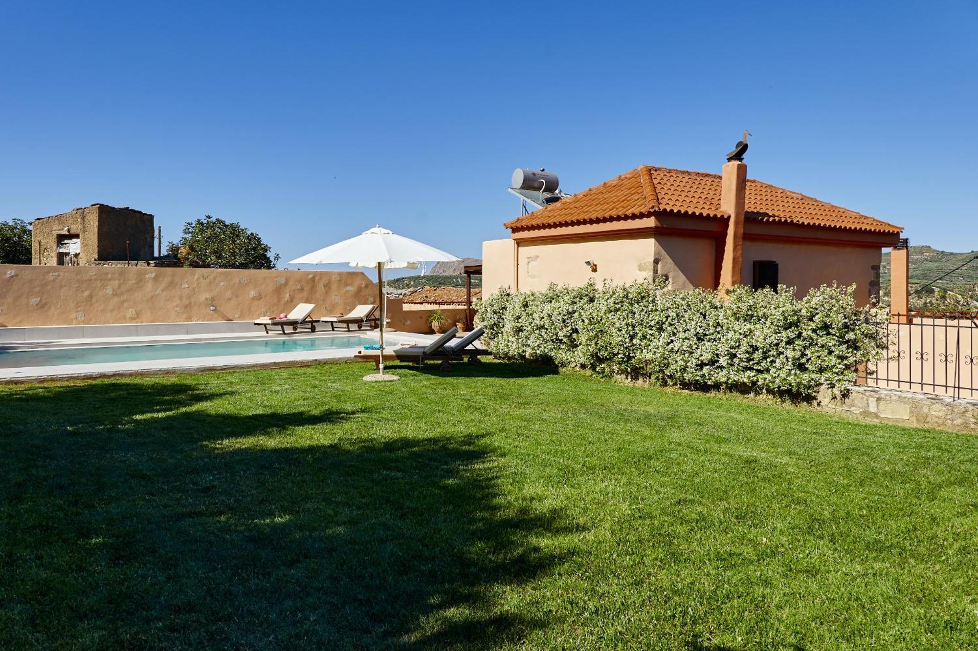 Mouri Villa Mourion  Bagian luar foto